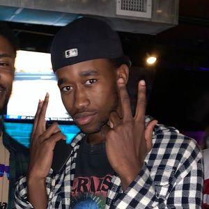 Meet your Posher, Ethan